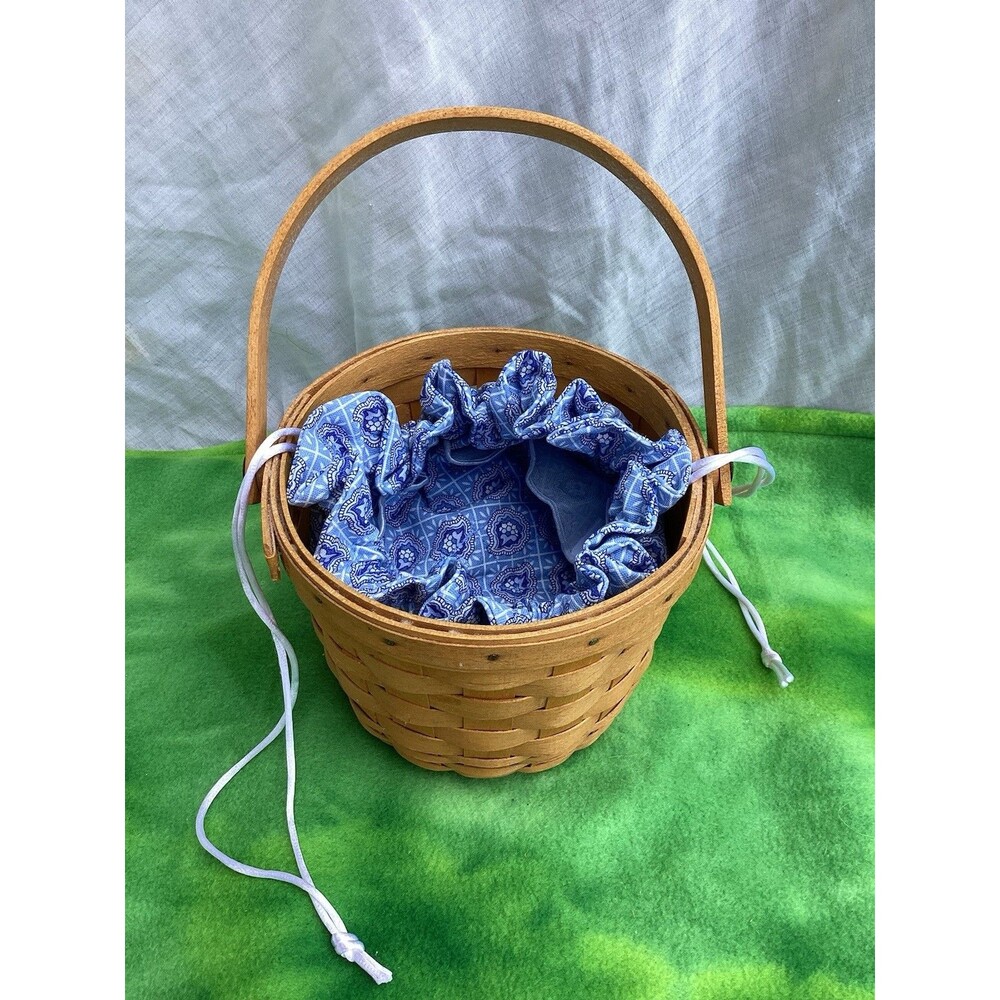 Longaberger Small Round Basket Single Handle With Blue Paisley Jewelry Pouch